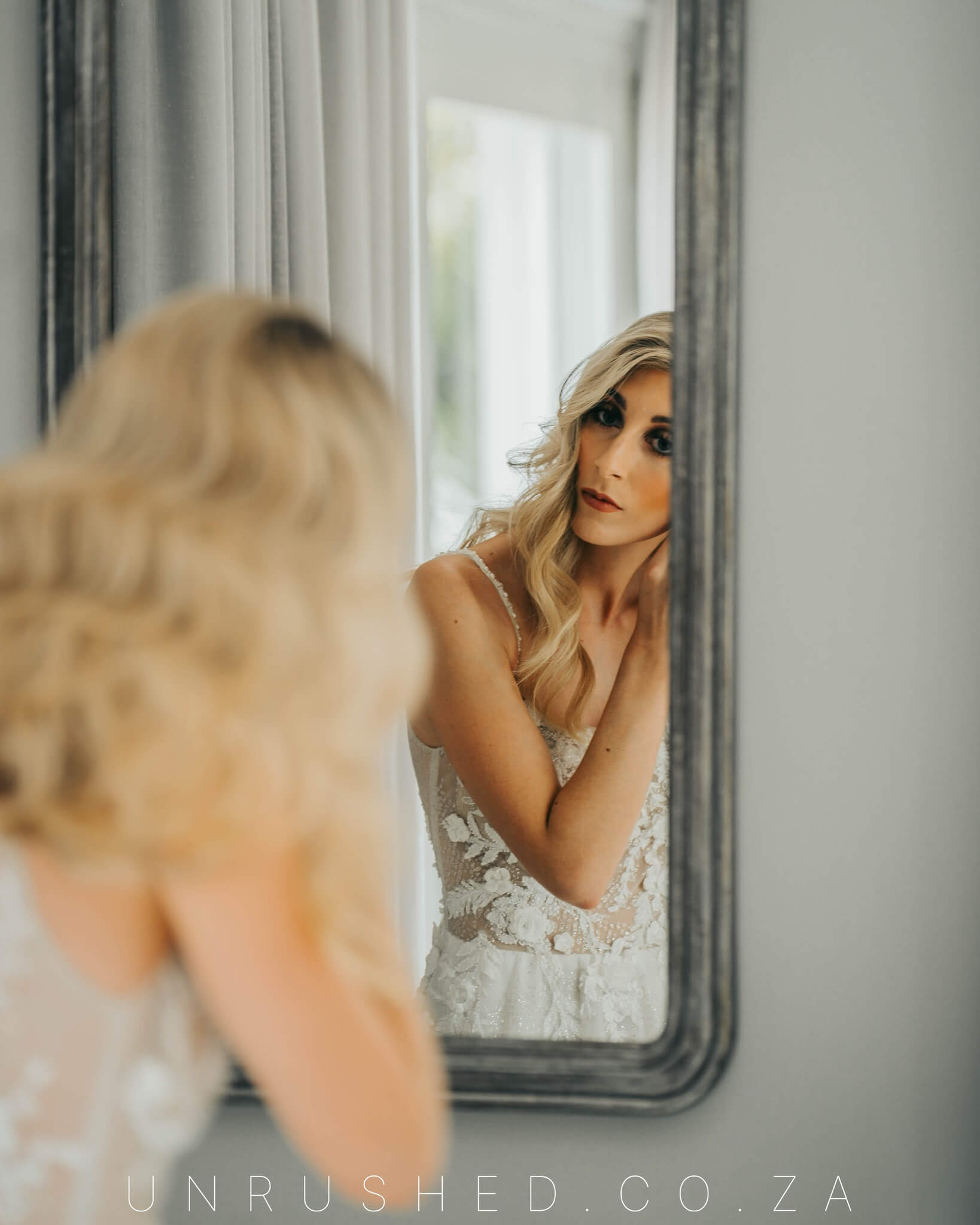 Weddings & Elopements photography portfolio - view gallery
